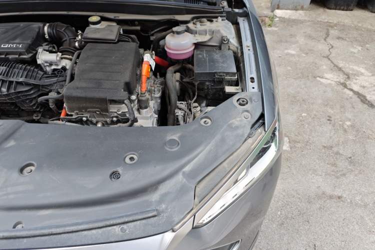 Used BYD Qin PLUS 2024 HONOR Edition DM-i 55KM Leading Model Engine Bay Left