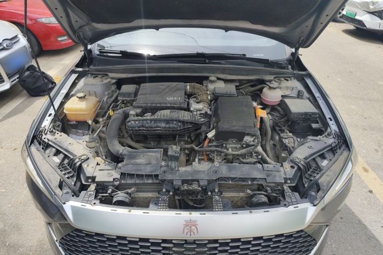 Used BYD Qin PLUS 2024 HONOR Edition DM-i 55KM Leading Model Engine Bay