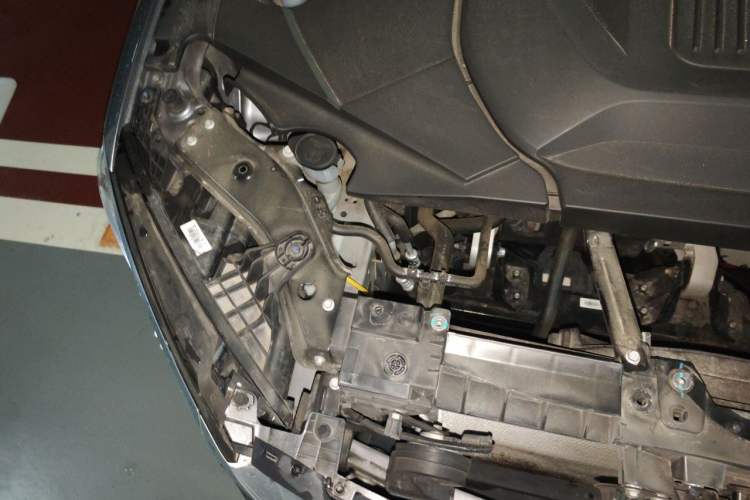 Used BYD Qin PLUS 2024 Honor Edition EV 420KM Leading Model Engine Bay Right