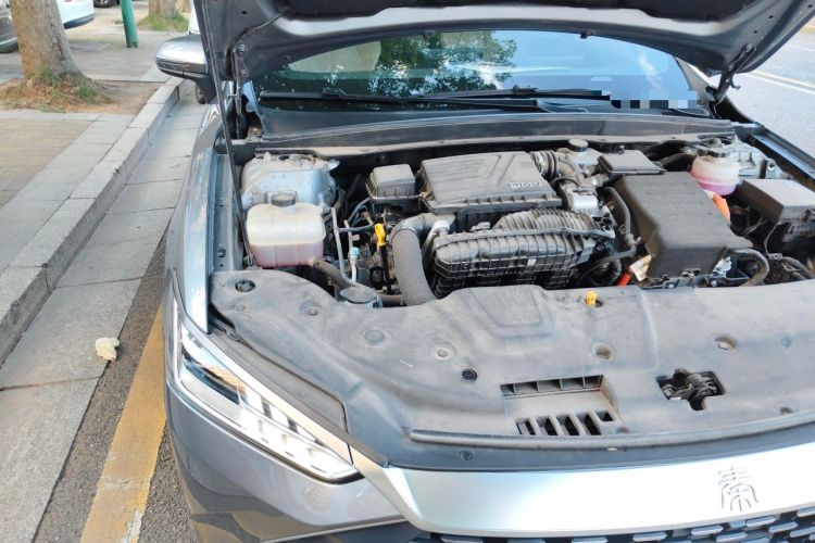Used BYD Qin PLUS 2024 HONOR Edition DM-i 55KM Leading Model Engine Bay Right