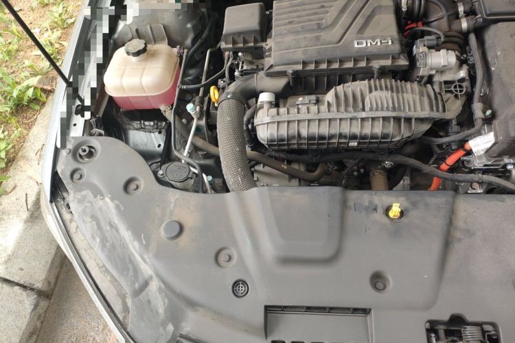 Used BYD Qin PLUS 2024 HONOR Edition DM-i 55KM Leading Model Engine Bay Right
