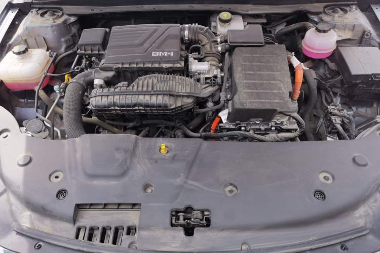 Used BYD Qin PLUS 2024 HONOR Edition DM-i 120KM Leading Model Engine Bay