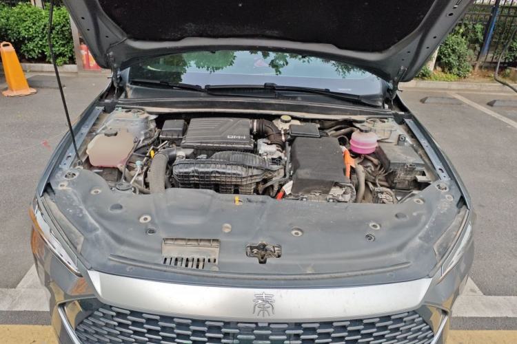 Used BYD Qin PLUS 2024 HONOR Edition DM-i 55KM Leading Model Engine Bay