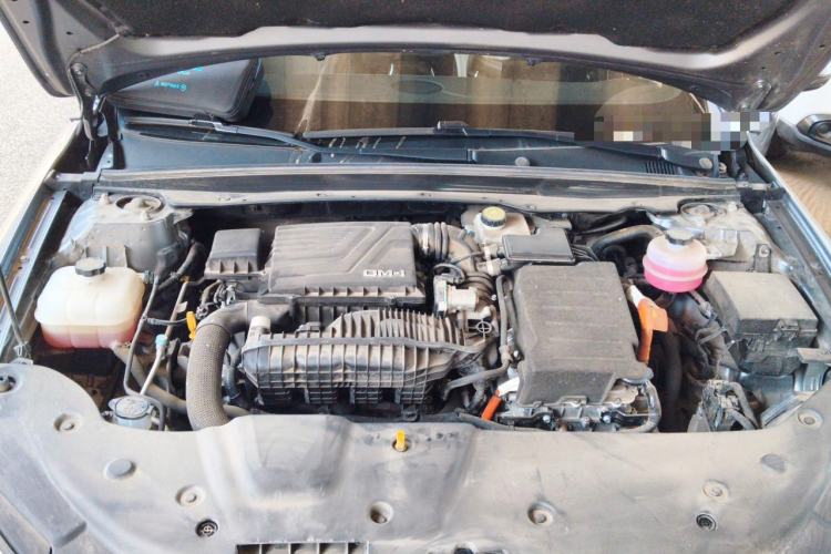 Used BYD Qin PLUS 2024 HONOR Edition DM-i 55KM Leading Model Engine Bay