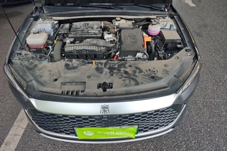 Used BYD Qin PLUS 2024 HONOR Edition DM-i 55KM Leading Model Engine Bay