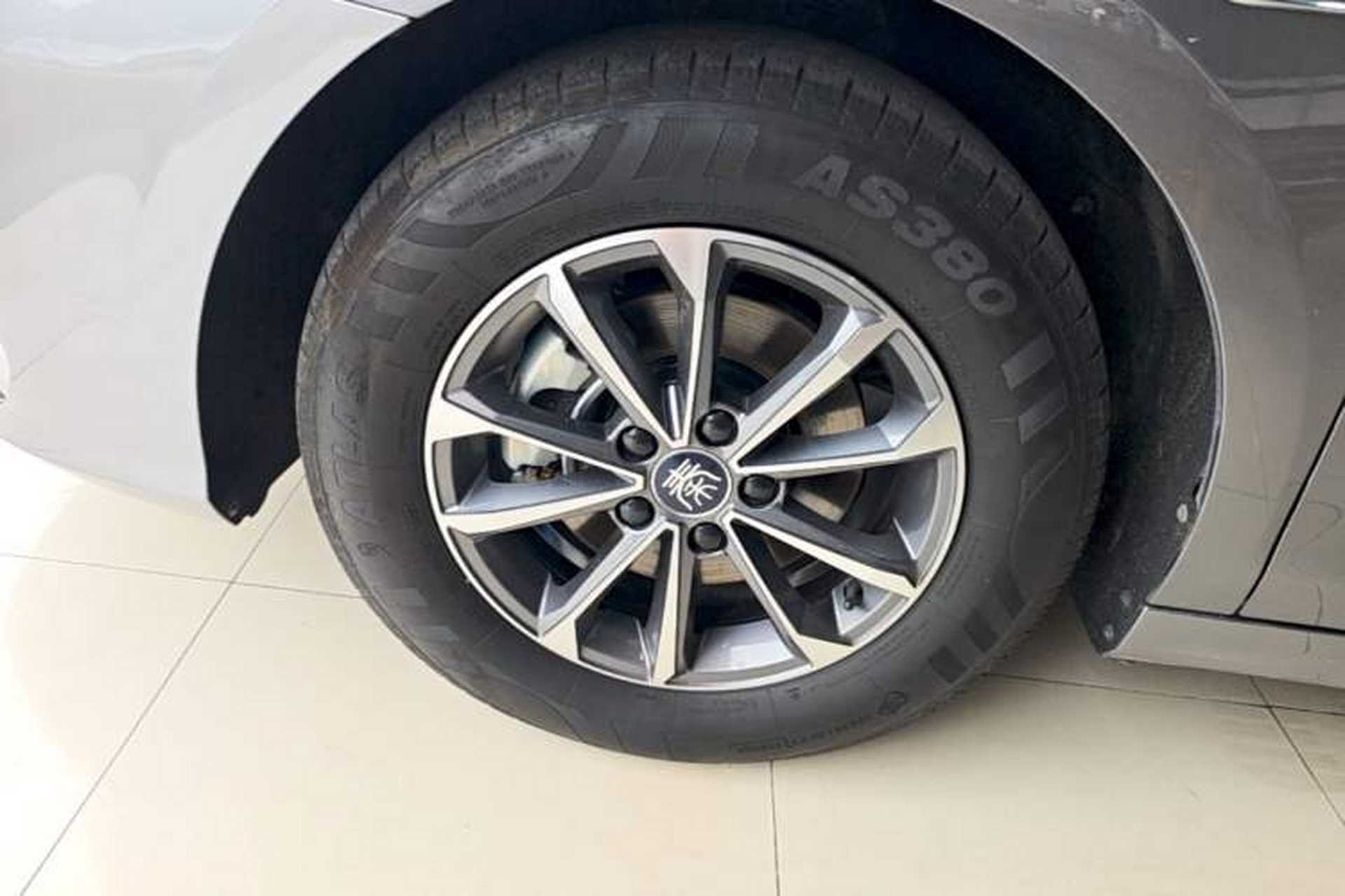 Used BYD Qin PLUS 2024 HONOR Edition DM-i 55KM Leading Model Exterior 4