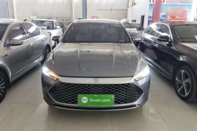 Used BYD Qin PLUS 2024 HONOR Edition DM-i 55KM Leading Model Front