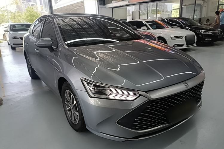 Used BYD Qin PLUS 2024 HONOR Edition DM-i 55KM Leading Model Front Right 45 Deg