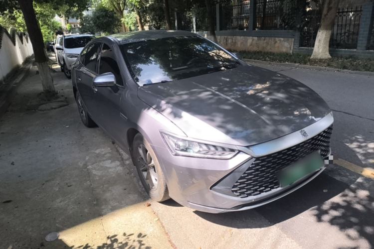 Used BYD Qin PLUS 2024 HONOR Edition DM-i 55KM Leading Model Front Right 45 Deg