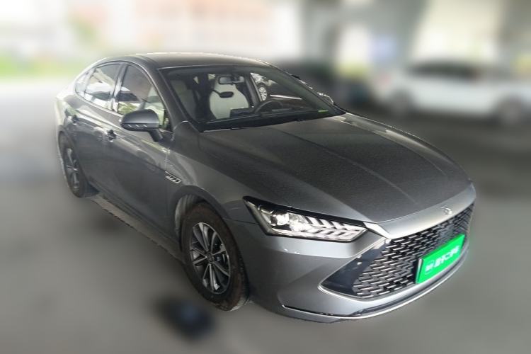 Used BYD Qin PLUS 2024 HONOR Edition DM-i 55KM Leading Model Front Right 45 Deg