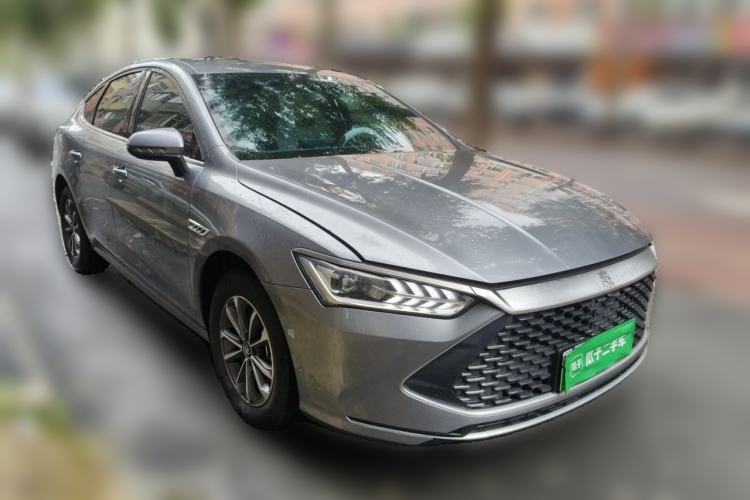 Used BYD Qin PLUS 2024 HONOR Edition DM-i 55KM Leading Model Front Right 45 Deg