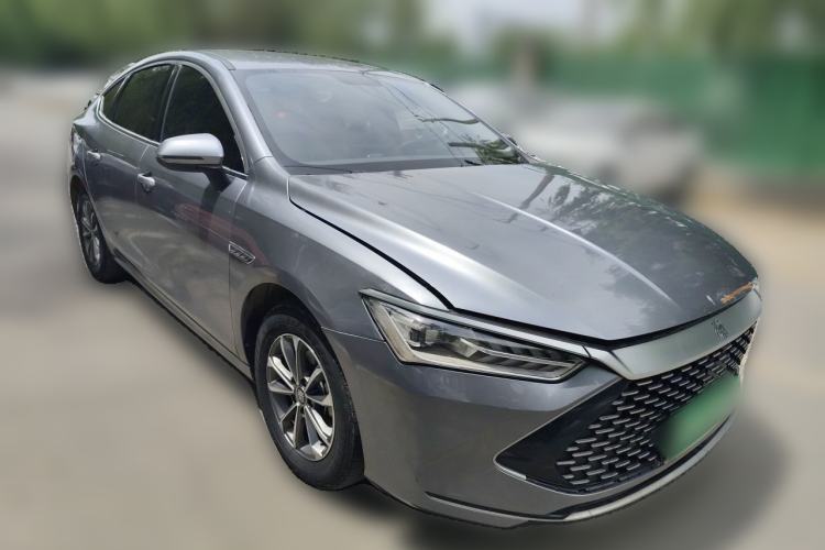 Used BYD Qin PLUS 2024 HONOR Edition DM-i 55KM Leading Model Front Right 45 Deg