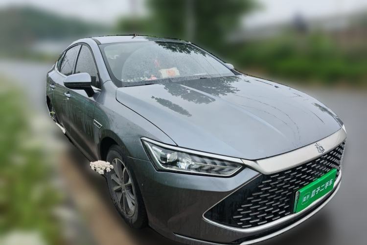Used BYD Qin PLUS 2024 HONOR Edition DM-i 55KM Leading Model Front Right 45 Deg