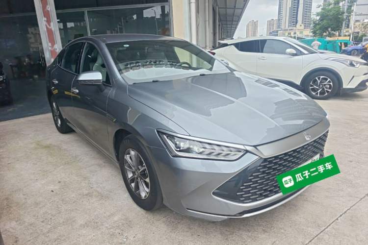 Used BYD Qin PLUS 2024 HONOR Edition DM-i 55KM Leading Model Front Right 45 Deg