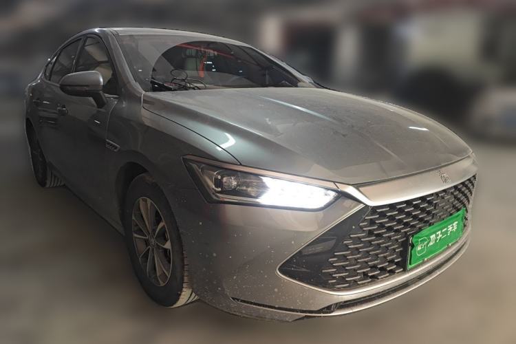 Used BYD Qin PLUS 2024 HONOR Edition DM-i 55KM Leading Model Front Right 45 Deg