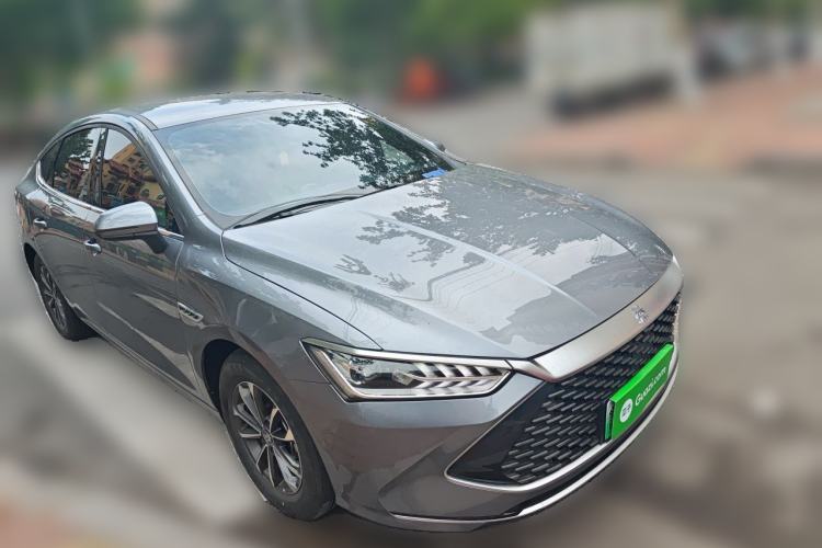 Used BYD Qin PLUS 2024 HONOR Edition DM-i 55KM Leading Model Front Right 45 Deg