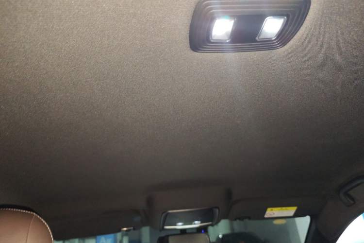 Used BYD Qin PLUS 2024 HONOR Edition DM-i 55KM Leading Model Headliner