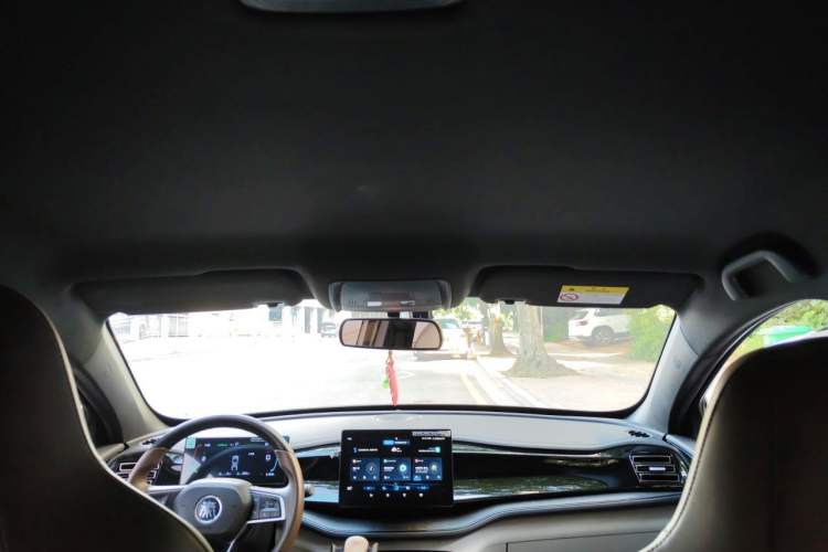 Used BYD Qin PLUS 2024 HONOR Edition DM-i 55KM Leading Model Headliner