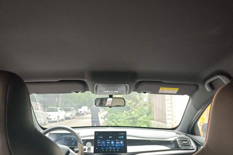 Used BYD Qin PLUS 2024 Honor Edition EV 420KM Leading Model Headliner