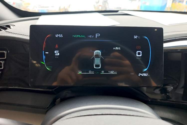Used BYD Qin PLUS 2024 HONOR Edition DM-i 55KM Leading Model Instrument Cluster