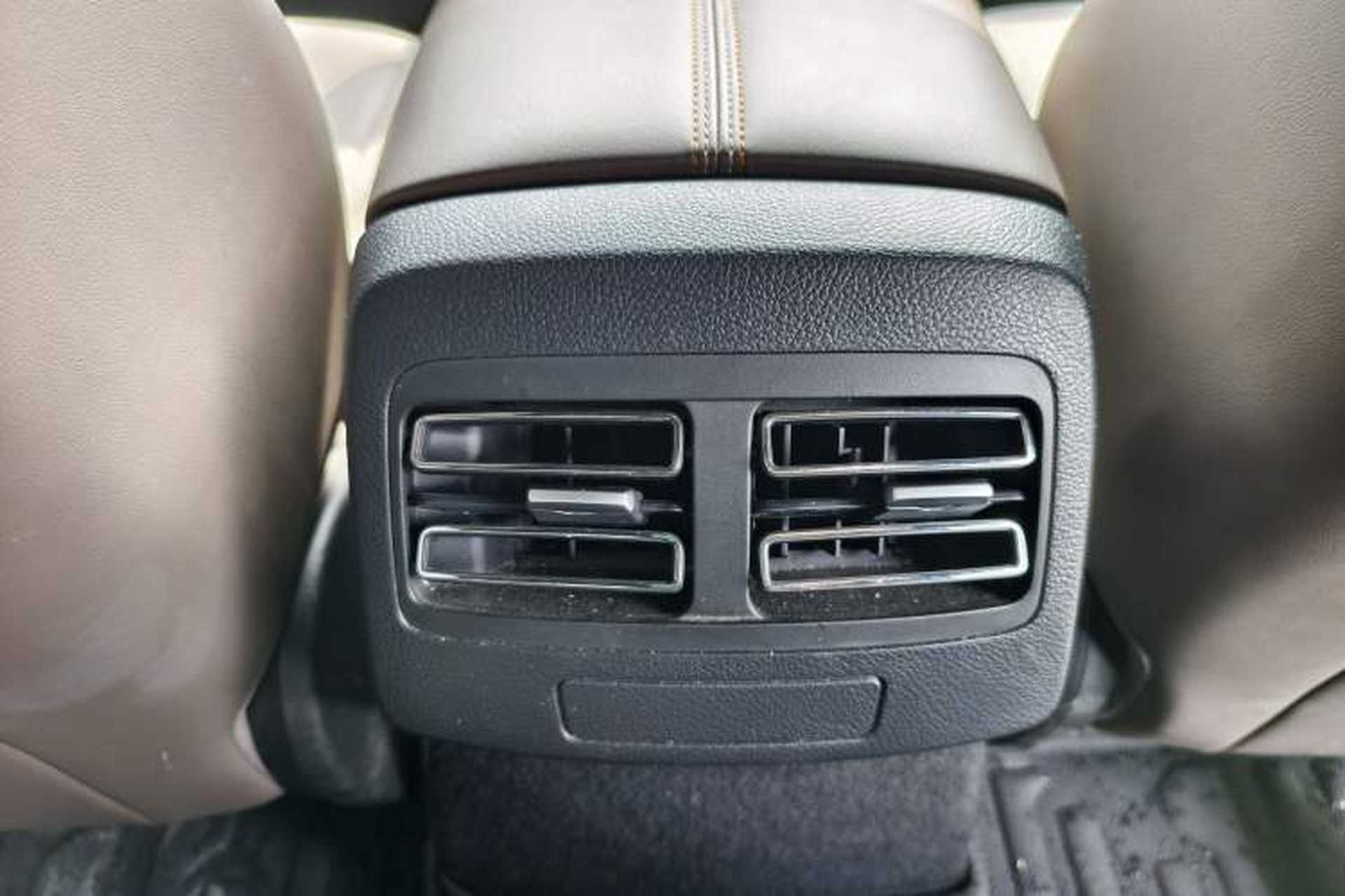 Used BYD Qin PLUS 2024 HONOR Edition DM-i 55KM Leading Model Interior 7