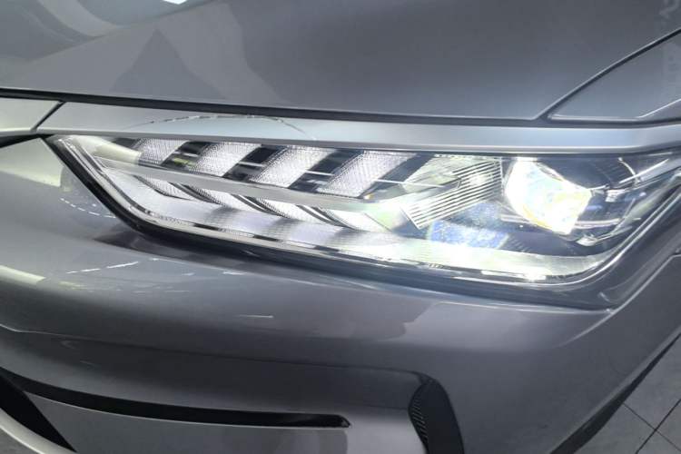 Used BYD Qin PLUS 2024 Honor Edition EV 510KM Leading Model Left Front Headlight