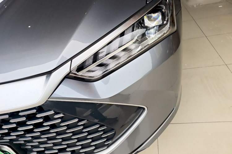 Used BYD Qin PLUS 2024 HONOR Edition DM-i 55KM Leading Model Left Front Headlight