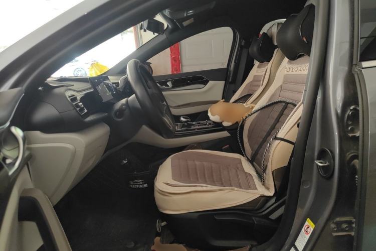 Used BYD Qin PLUS 2024 Honor Edition EV 420KM Leading Model Left Front Seat