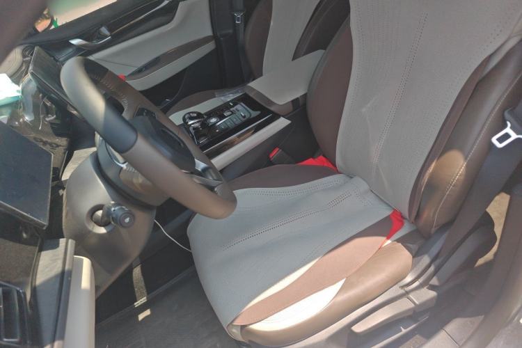 Used BYD Qin PLUS 2024 HONOR Edition DM-i 55KM Leading Model Left Front Seat