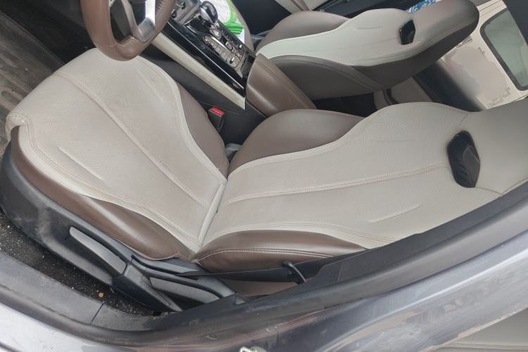 Used BYD Qin PLUS 2024 HONOR Edition DM-i 55KM Leading Model Left Front Seat