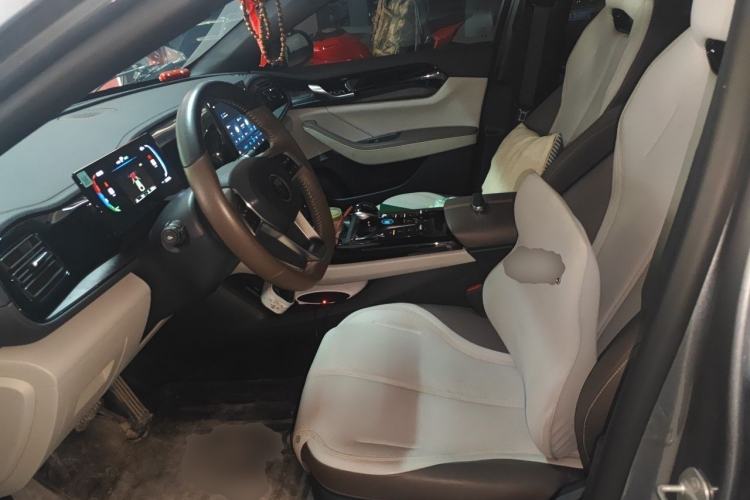 Used BYD Qin PLUS 2024 HONOR Edition DM-i 55KM Leading Model Left Front Seat