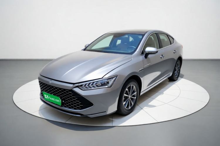 Ojetý BYD Qin PLUS 2024 HONOR Edition DM-i 55KM Leading Model Guazi used car, China used car export, Used car for sale, Used  cars, Cheapest cars for sale