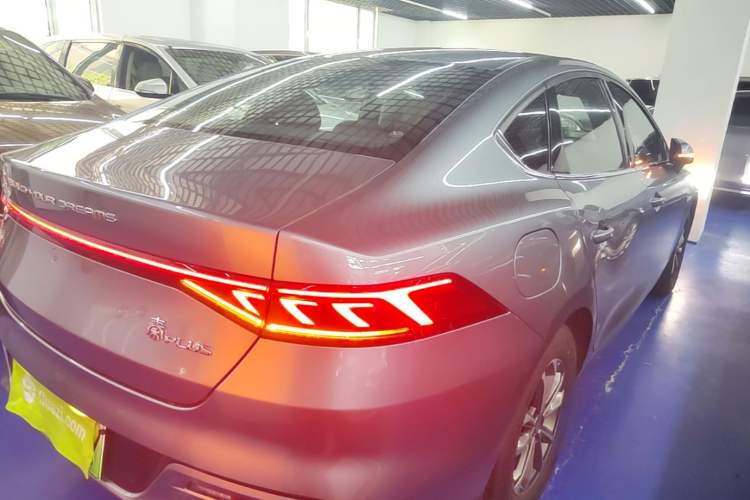 Used BYD Qin PLUS 2024 HONOR Edition DM-i 55KM Leading Model Rear Right 45 Deg
