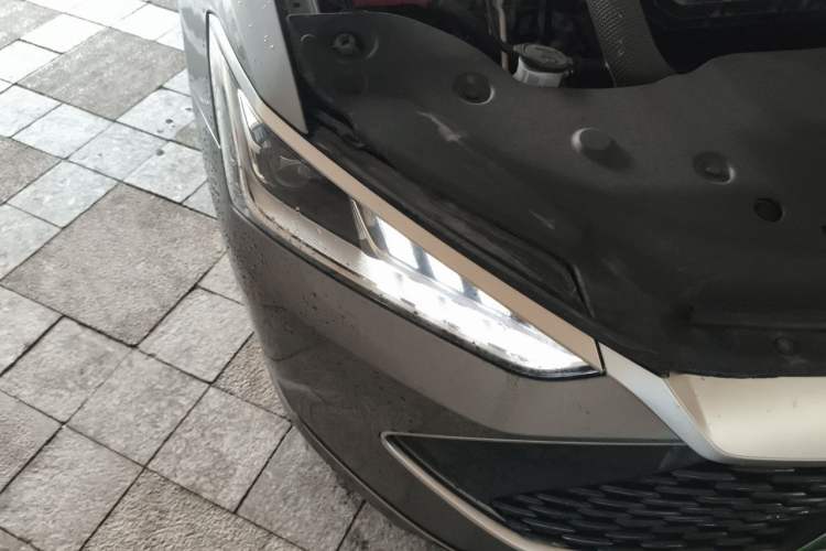 Used BYD Qin PLUS 2024 HONOR Edition DM-i 120KM Leading Model Right Front Headlight