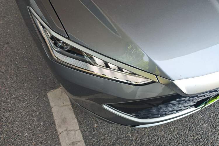 Used BYD Qin PLUS 2024 HONOR Edition DM-i 55KM Leading Model Right Front Headlight