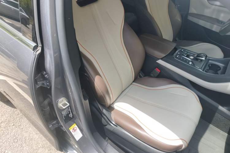 Used BYD Qin PLUS 2024 Honor Edition EV 510KM Leading Model Right Front Seat
