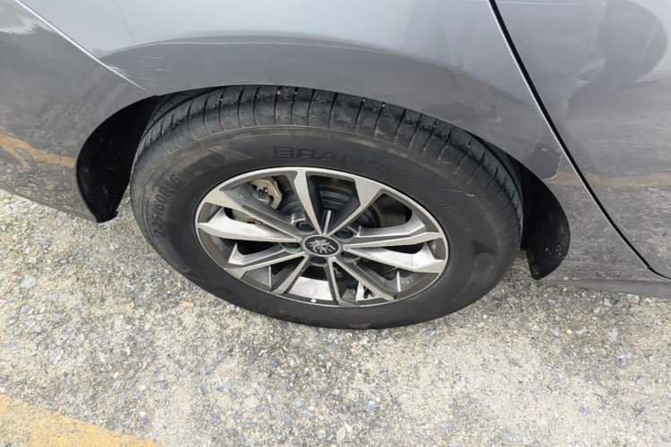 Used BYD Qin PLUS 2024 HONOR Edition DM-i 55KM Leading Model Right Rear Wheel Hub