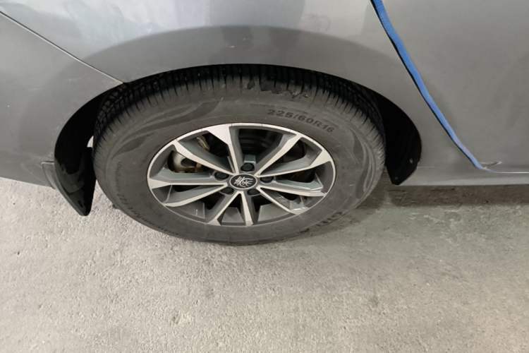 Used BYD Qin PLUS 2024 HONOR Edition DM-i 55KM Leading Model Right Rear Wheel Hub