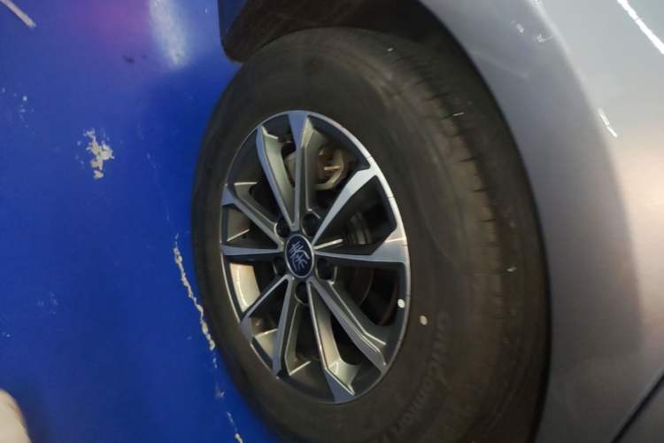 Used BYD Qin PLUS 2024 HONOR Edition DM-i 55KM Leading Model Right Rear Wheel Hub