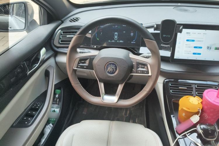 Used BYD Qin PLUS 2024 HONOR Edition DM-i 55KM Leading Model Steering Wheel