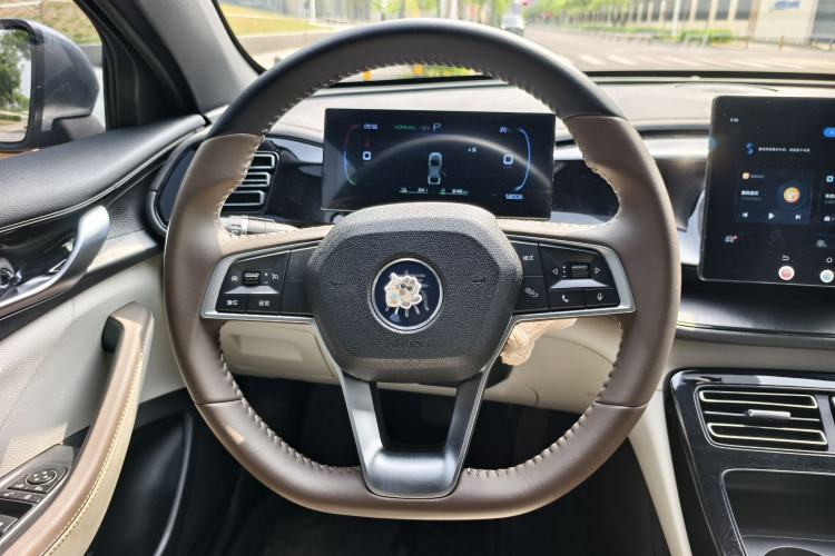 Used BYD Qin PLUS 2024 HONOR Edition DM-i 55KM Leading Model Steering Wheel