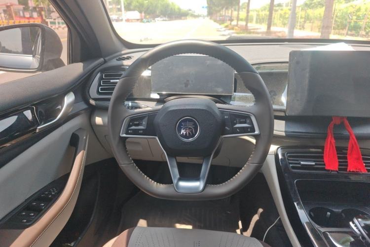 Used BYD Qin PLUS 2024 HONOR Edition DM-i 55KM Leading Model Steering Wheel