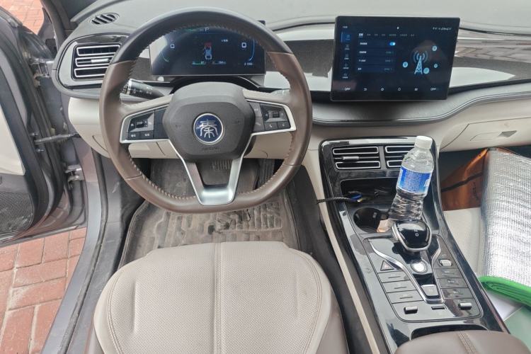 Used BYD Qin PLUS 2024 HONOR Edition DM-i 55KM Leading Model Steering Wheel