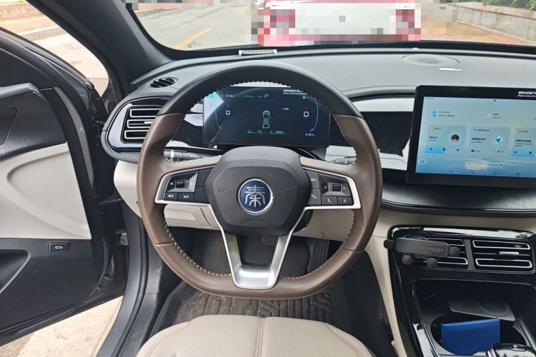 Used BYD Qin PLUS 2024 HONOR Edition DM-i 55KM Leading Model Steering Wheel