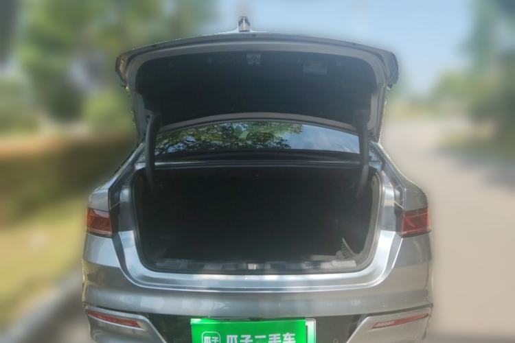 Used BYD Qin PLUS 2024 HONOR Edition DM-i 55KM Leading Model Trunk