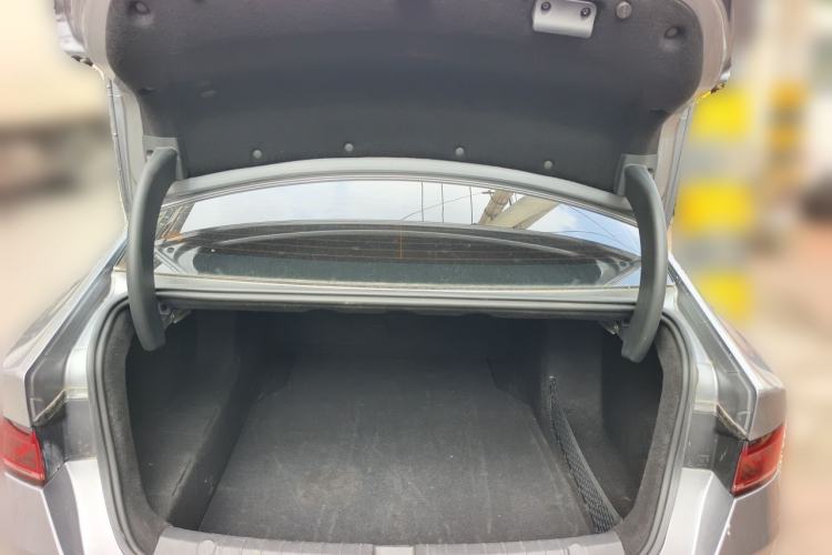Used BYD Qin PLUS 2024 HONOR Edition DM-i 55KM Leading Model Trunk