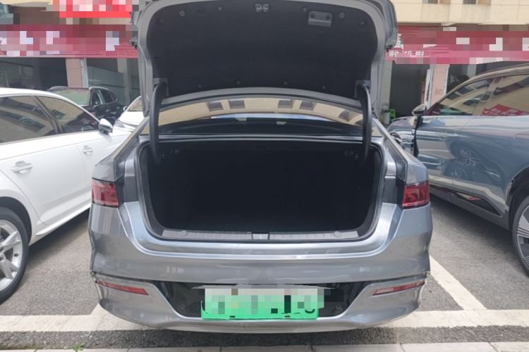 Used BYD Qin PLUS 2024 Honor Edition EV 510KM Leading Model Trunk