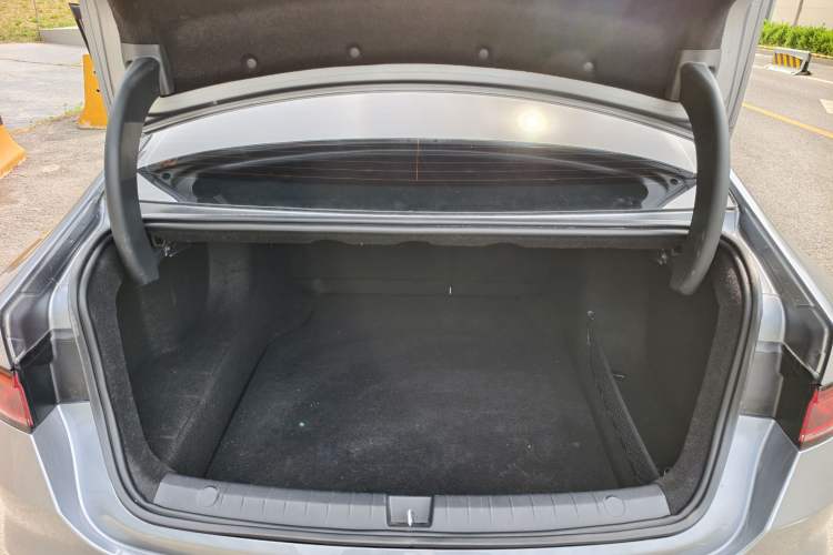 Used BYD Qin PLUS 2024 HONOR Edition DM-i 55KM Leading Model Trunk