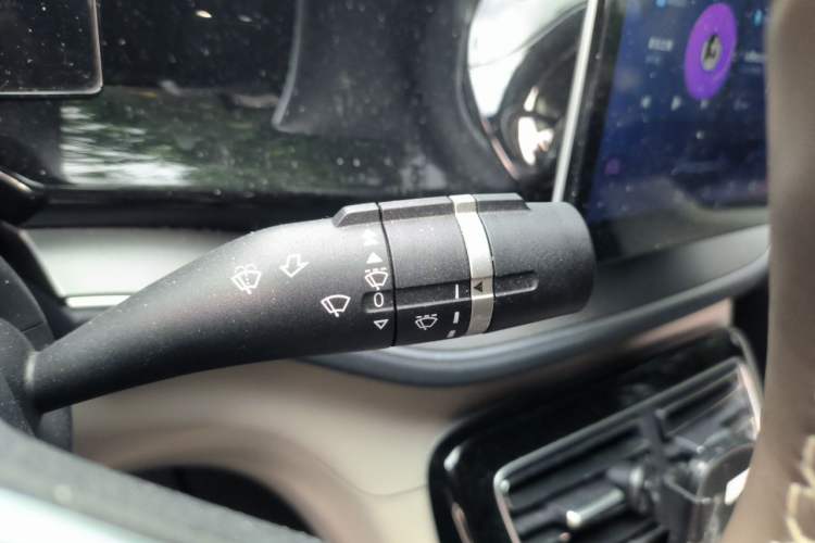 Used BYD Qin PLUS 2024 Honor Edition EV 510KM Leading Model Vehicle Key