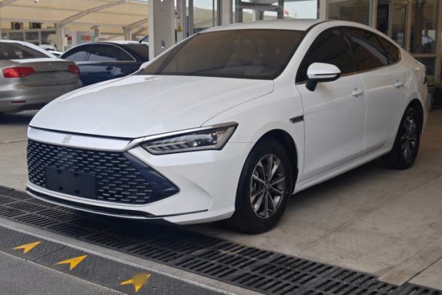 Used BYD Qin PLUS 2024 HONOR Edition DM-i 55KM Leading Model